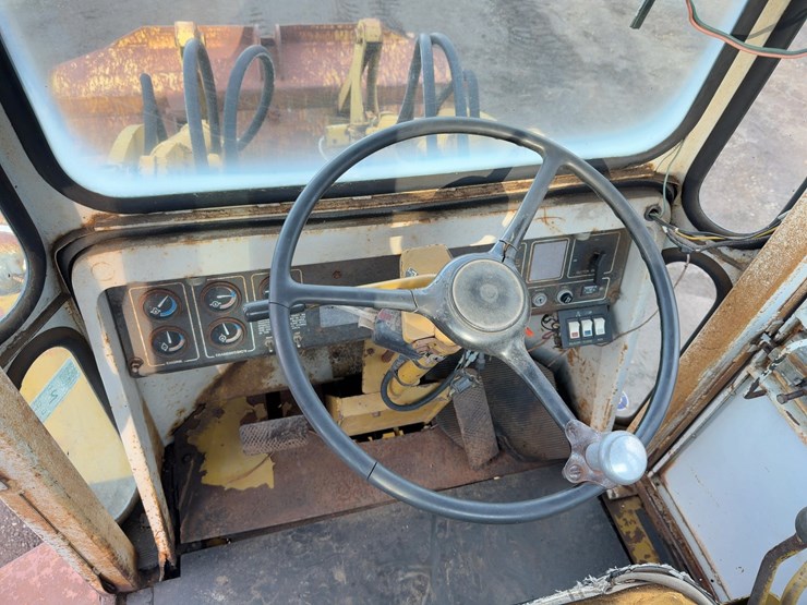 1979-trojan-1700-image-24