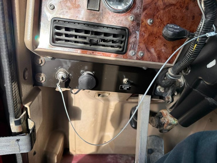 international-9900i-image-68