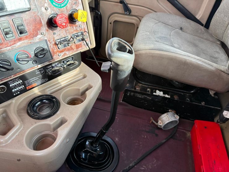 international-9900i-image-66