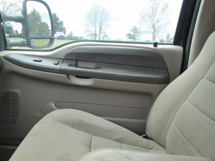 2004-ford-f450-image-23