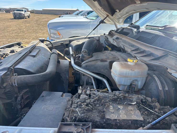 2015-dodge-2500-image-9