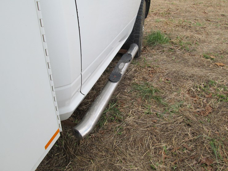 2015-dodge-ram-2500-image-18