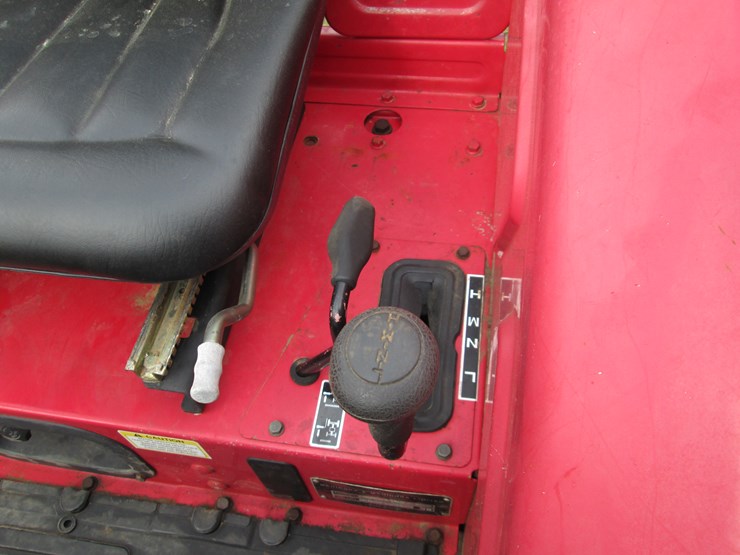 2011-mahindra-5035-image-34