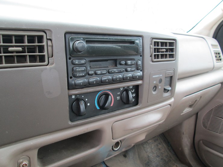 2004-ford-f450-image-26