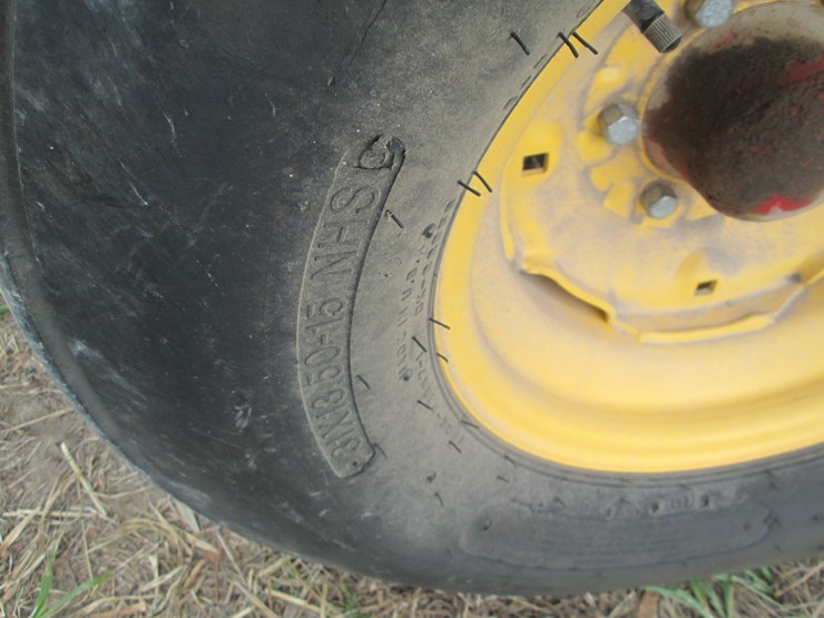 2015-new-holland-450-image-13