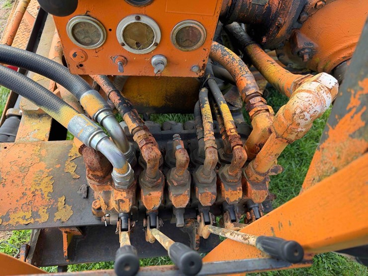 truck-mounted-drilling-rig-image-15