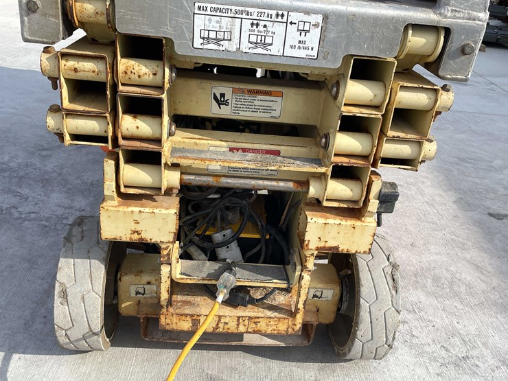 2014-jlg-1930es-image-15