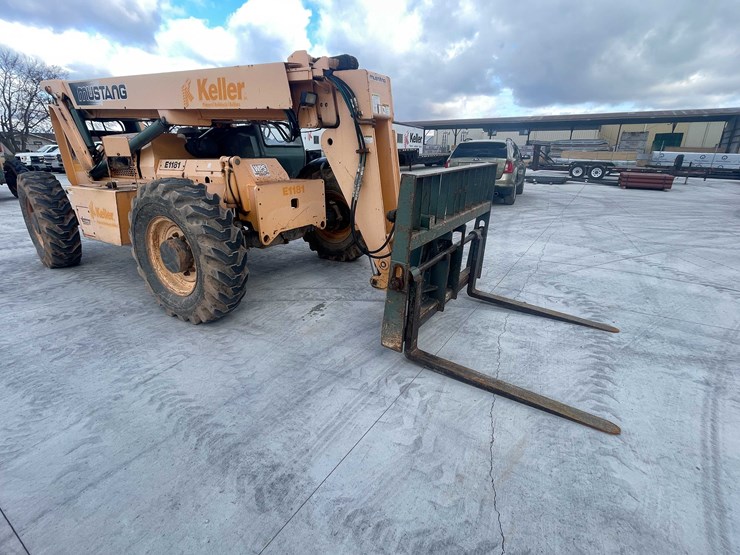 2007-mustang-642-image-3