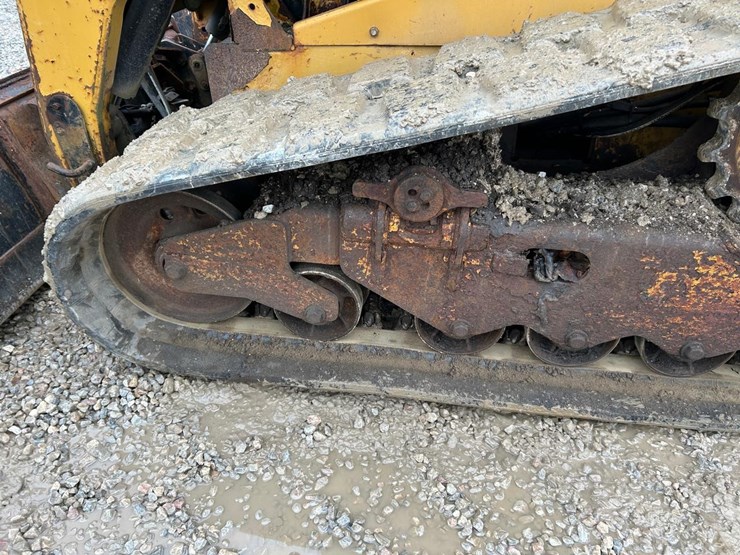 caterpillar-279c-image-18