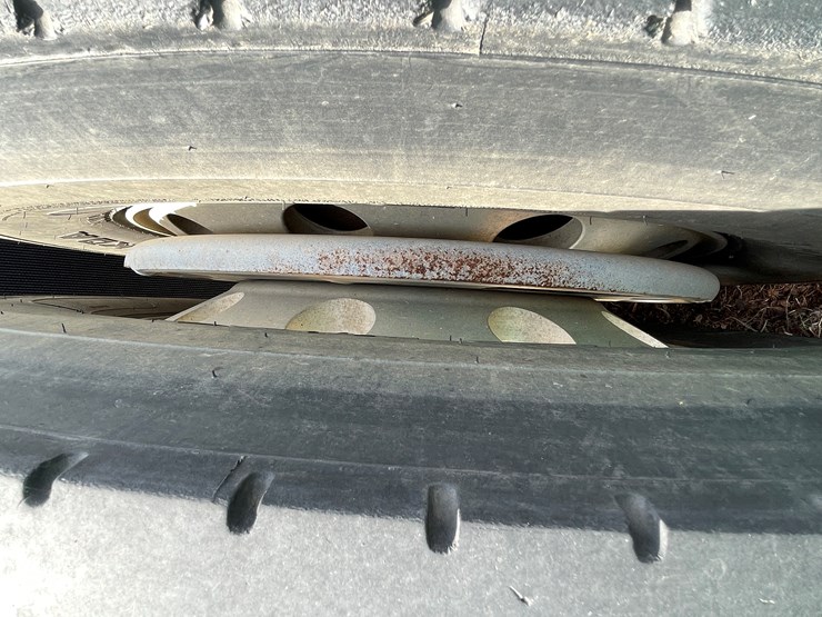 2002-caterpillar-c15-image-35