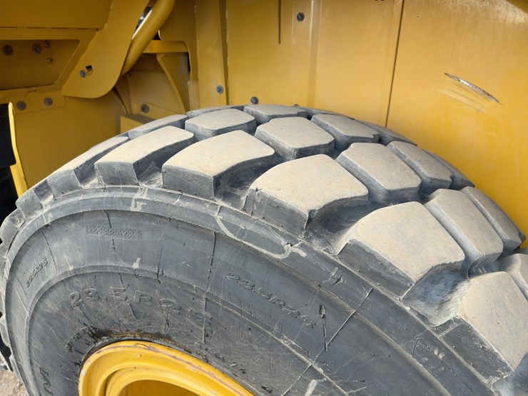 2017-caterpillar-950m-image-15