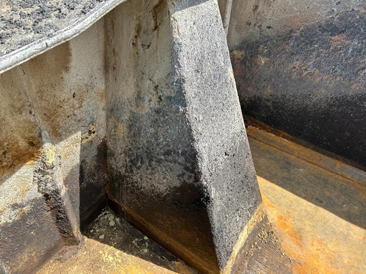 2000-sterling-l9500-image-19