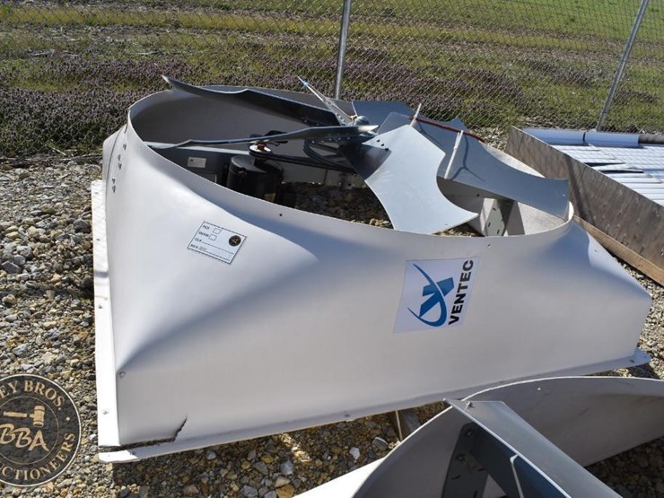 ventec-72in-barn-fan-38947-image-2