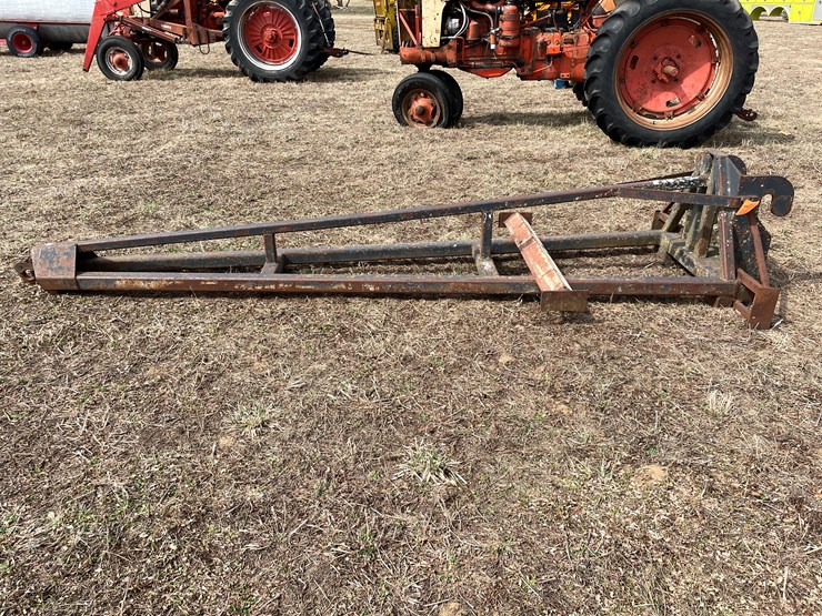 #208-•-loader-mount-lifting-jib-attachment-image-4