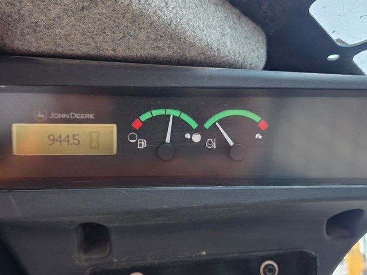 2021-deere-325g-image-66