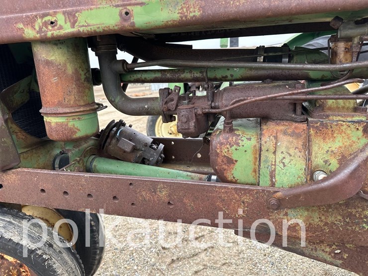 john-deere-b-image-12