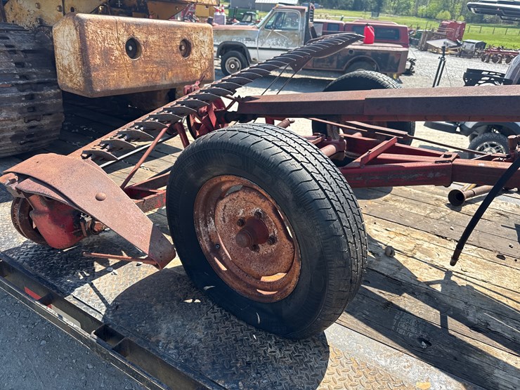 case-ih-1100-image-1