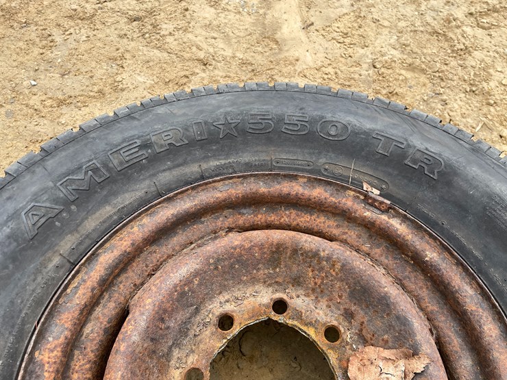 #3926-•-(6)-spare-rims-and-tires-image-15