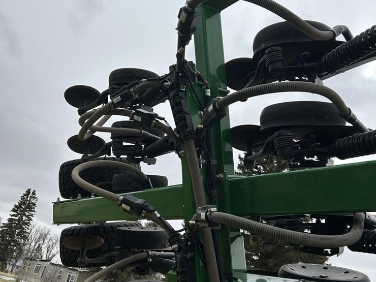 2014-john-deere-1990ccs-image-55