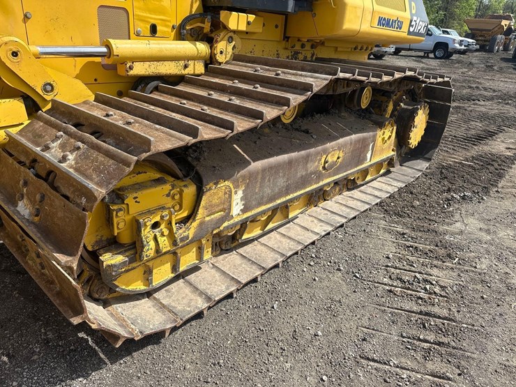 2021-komatsu-d51pxi-24-image-13