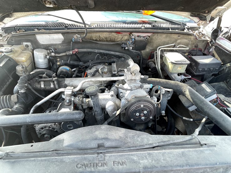 1999-chevrolet-3500-image-9