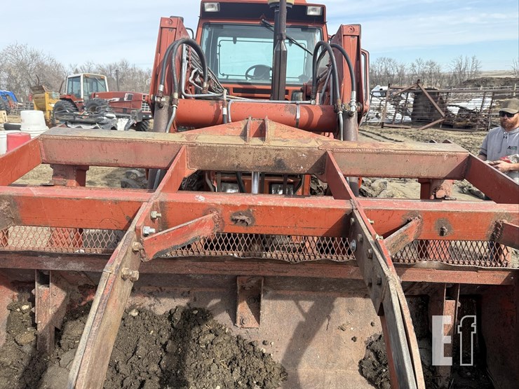 hesston-tractor-2805-image-19