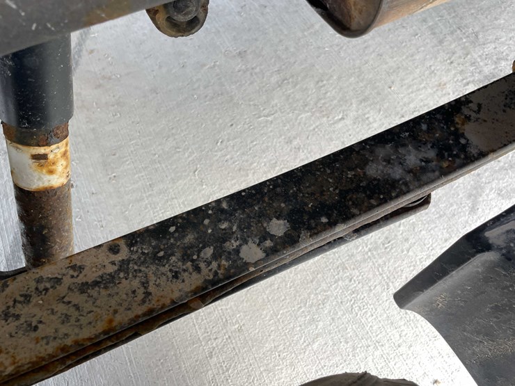 2015-chevrolet-1500-image-37