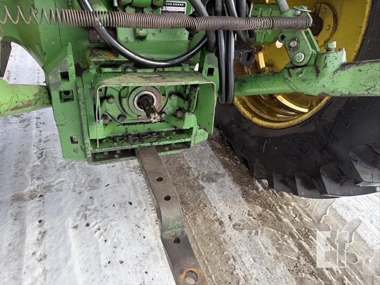 john-deere-4040-image-9