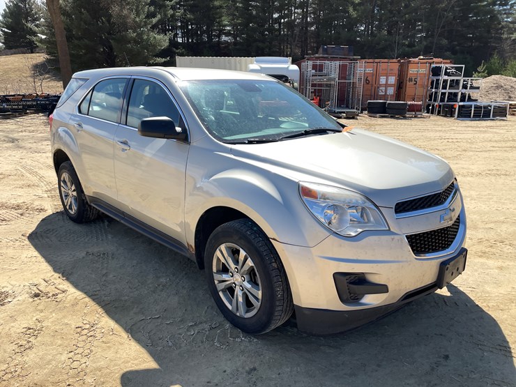 2013-chevrolet-equinox-image-3