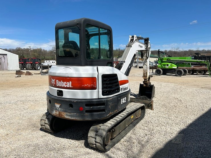 2020-bobcat-e42-image-4