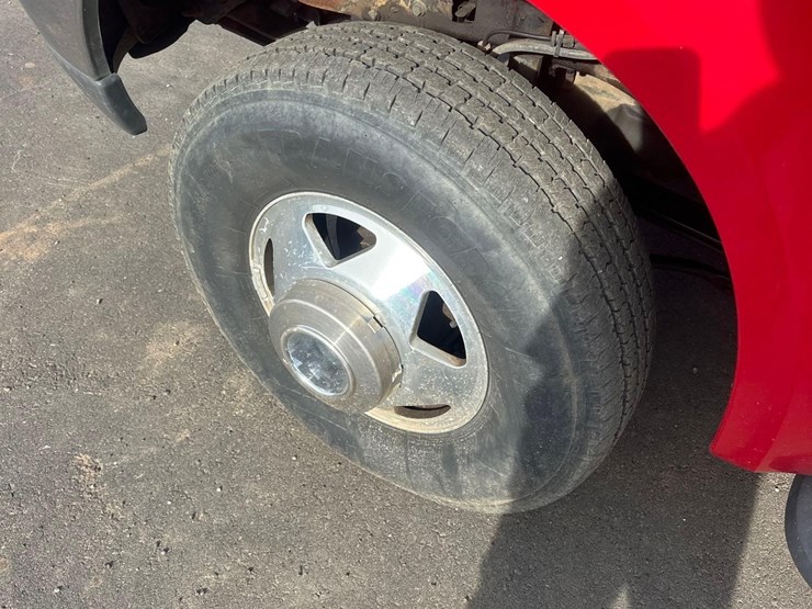 1999-ford-f350-image-17