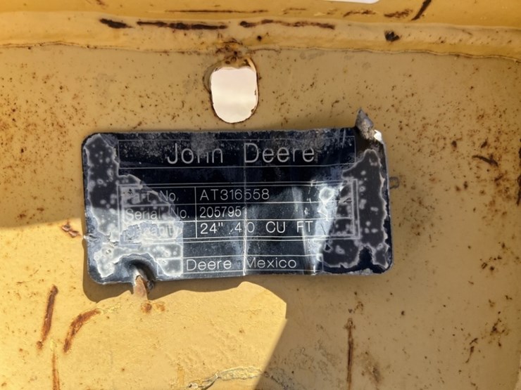 john-deere-24-image-5