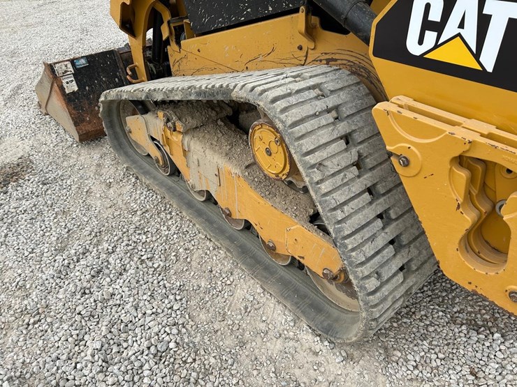 2017-caterpillar-259d-image-18