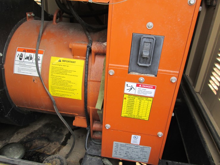 2007-john-deere-4024t-image-15