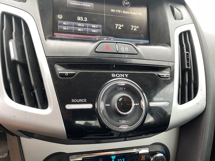 #505-•-2014-ford-focus-se-(has-wi-rebuilt-title)-image-57