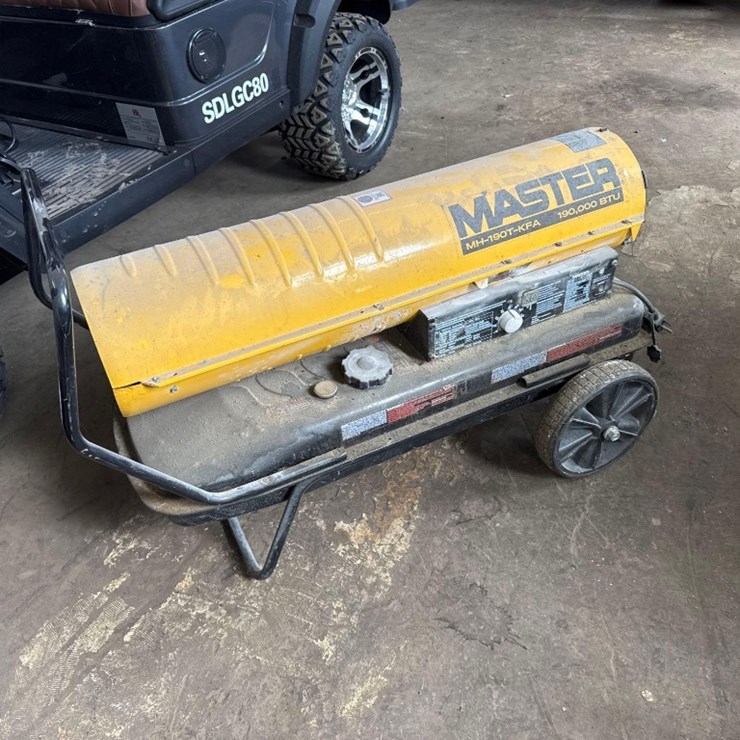 Master Co 190,000 BTU Torpedo Heater Model MH-190T-KFA