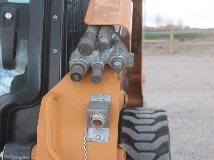 2022-case-sr210b-image-14