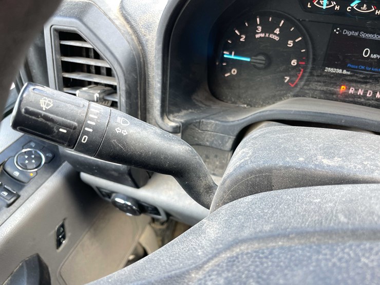 2018-ford-f150-image-63