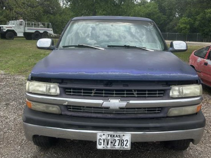 1999-chevrolet-1500-image-2