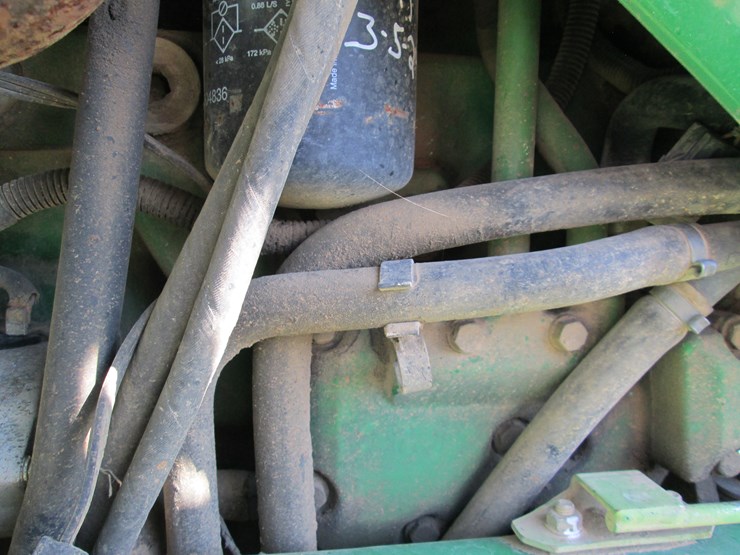 john-deere-6215-image-29