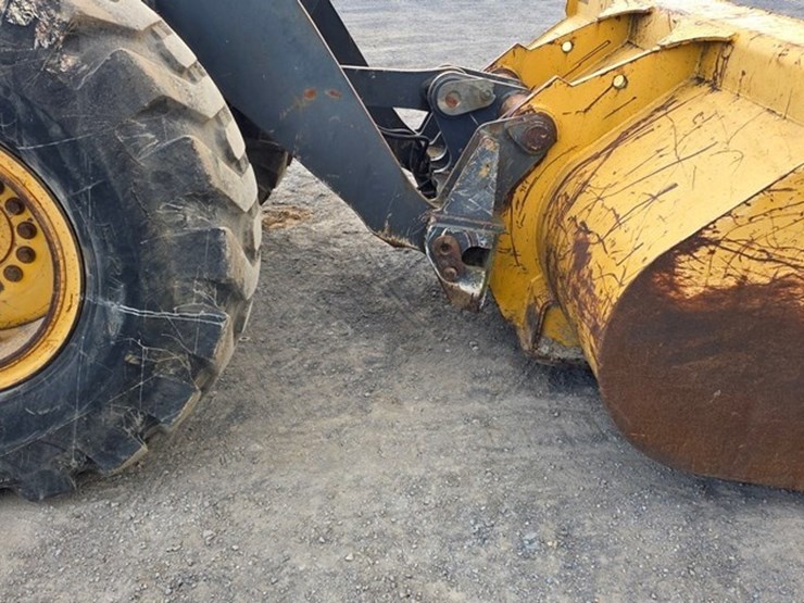 2006-deere-544j-image-38