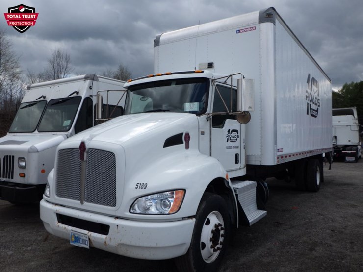 2022-kenworth-t270-image-1