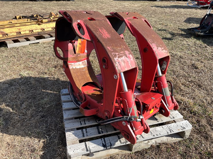 #10682-•-bolzoni-auramo-forklift-rotating-clamp-attachment-image-3