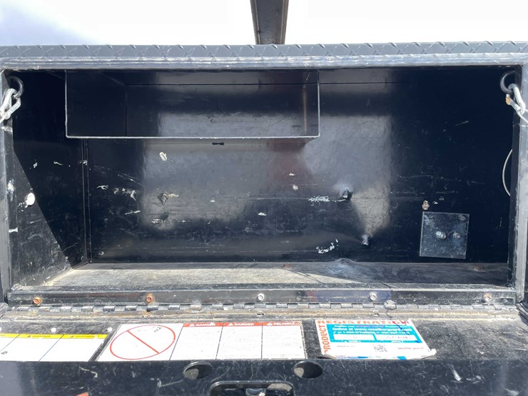 2014-chevrolet-1500-image-42