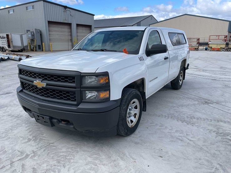 2015-chevrolet-1500-image-1