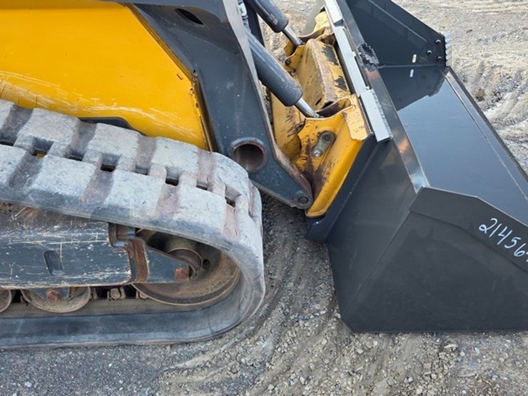 2021-deere-325g-image-8