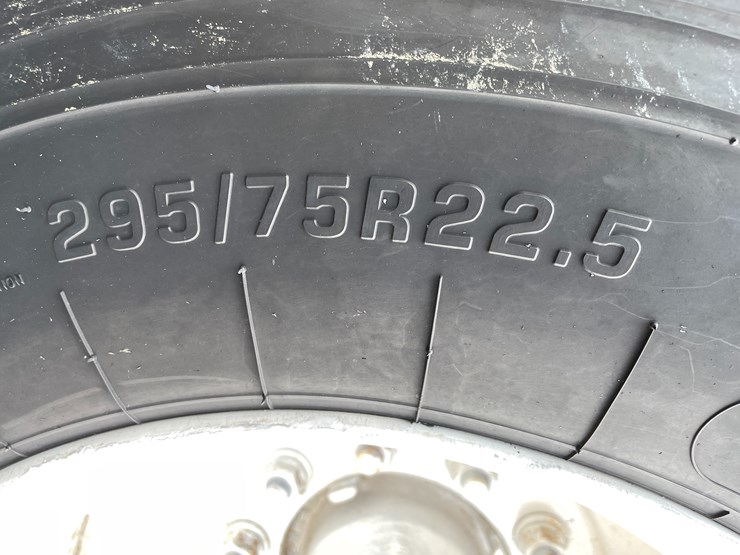 #153-•-2006-reitnouer-48'-aluminum-semi-truck-deck-over-trailer-(has-wi-title)-image-33