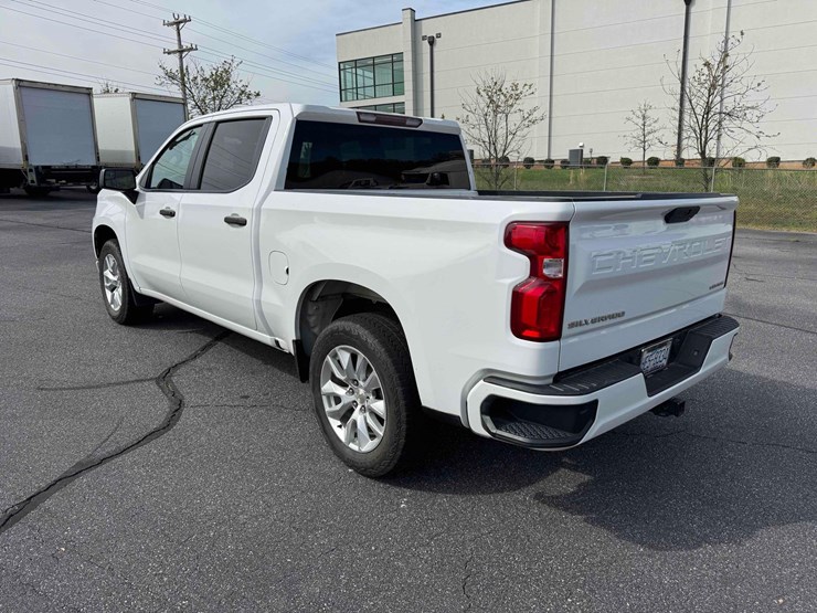 2020-chevrolet-silverado-1500-image-3