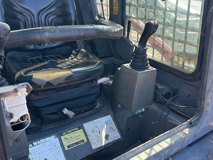 takeuchi-tl130-image-14