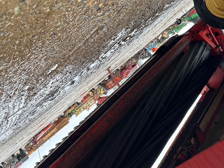 new-holland-492-image-6